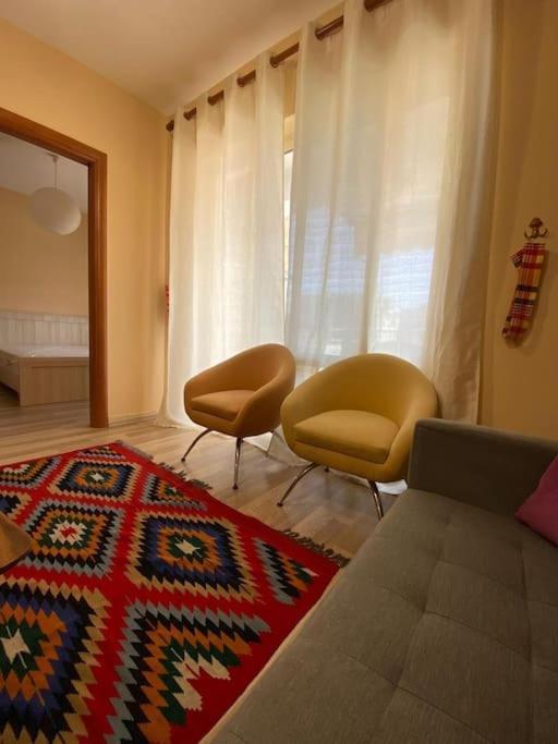 *Heart Of New Bazaar 1 Bed Apt* Lägenhet Tirana Exteriör bild